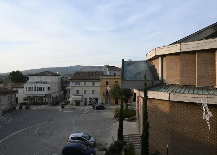 N139 - Numana, Trilocale In Centro A 200 Mt Dal Mare * Numana